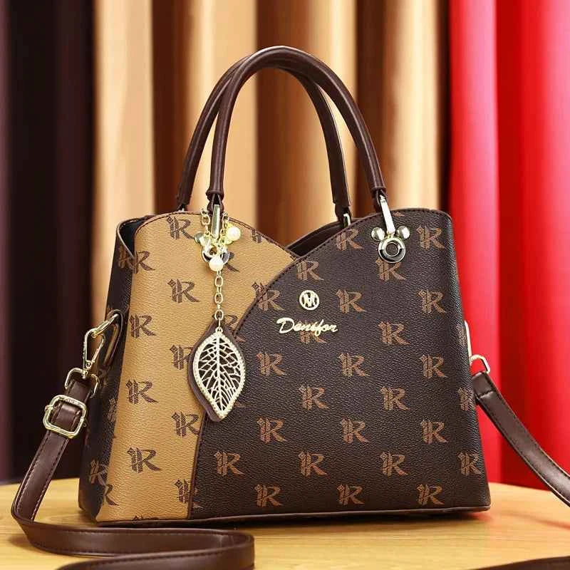 Luxury Brand Designer Women'S Handbag Leather Printed Shoulder Bag Large Capacity Classic Retro Crossbody Bag Commuting Tote Bag