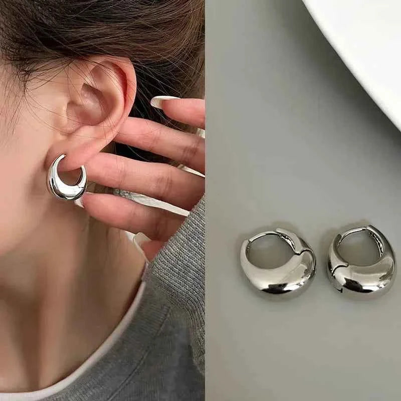 Boucles d'oreilles créoles en acier inoxydable élégantes pour femmes – Créoles rondes tendance 2024